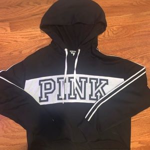 VS PINK CROPPED HODDIE!